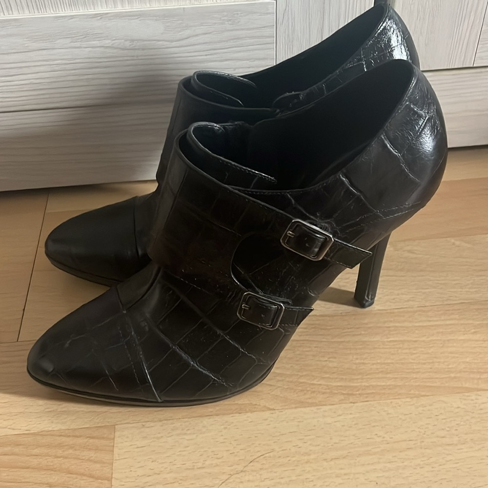 Ralph Lauren Womens Size 9 Double Monk Strap Heels Shoes Croc Pattern Black